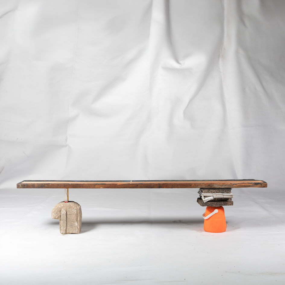 Bench 02