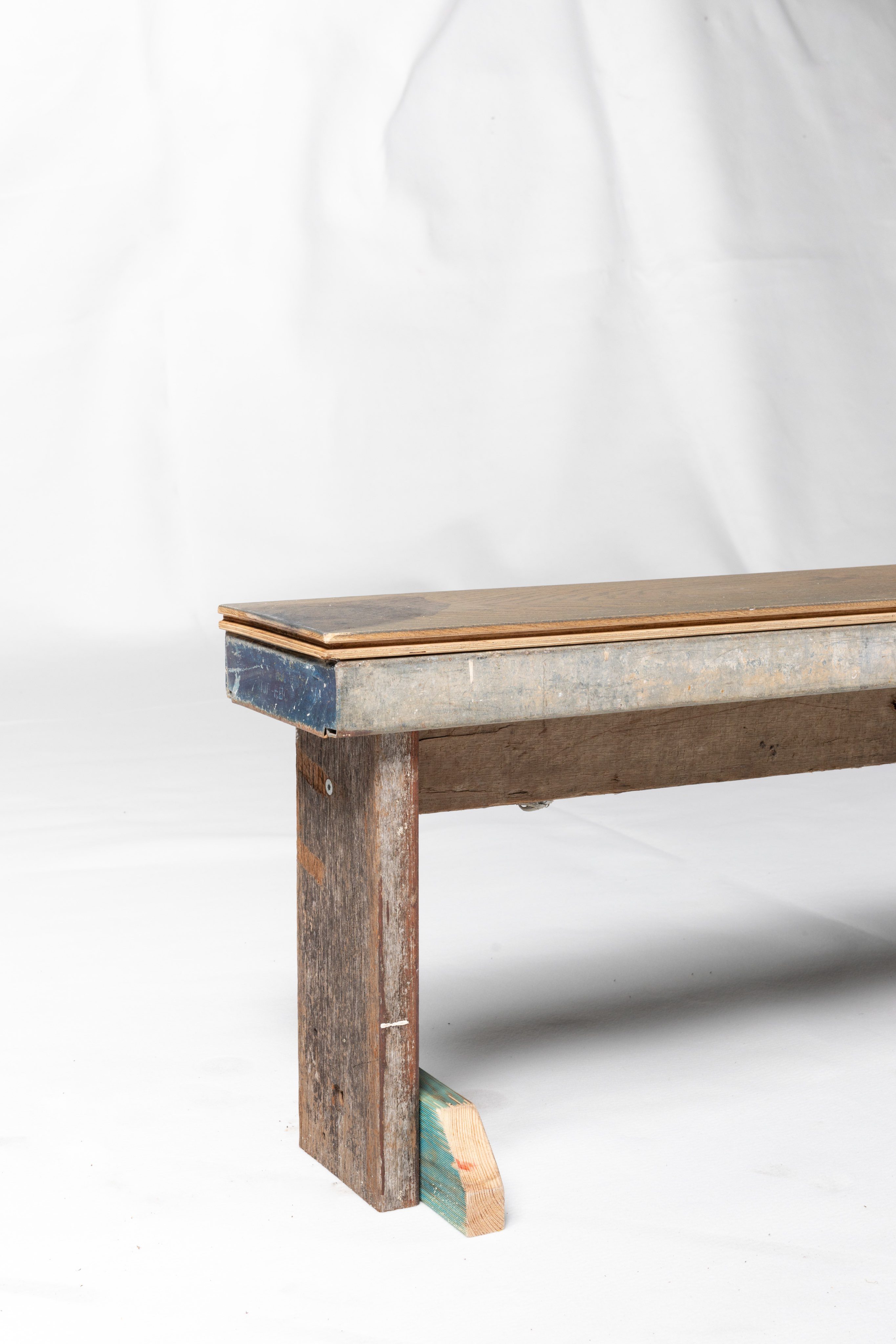 Bench 07 - Image 2